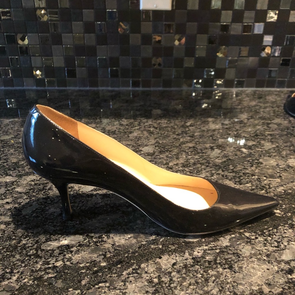 Jimmy Choo Navy Patent Heels - Picture 4 of 16